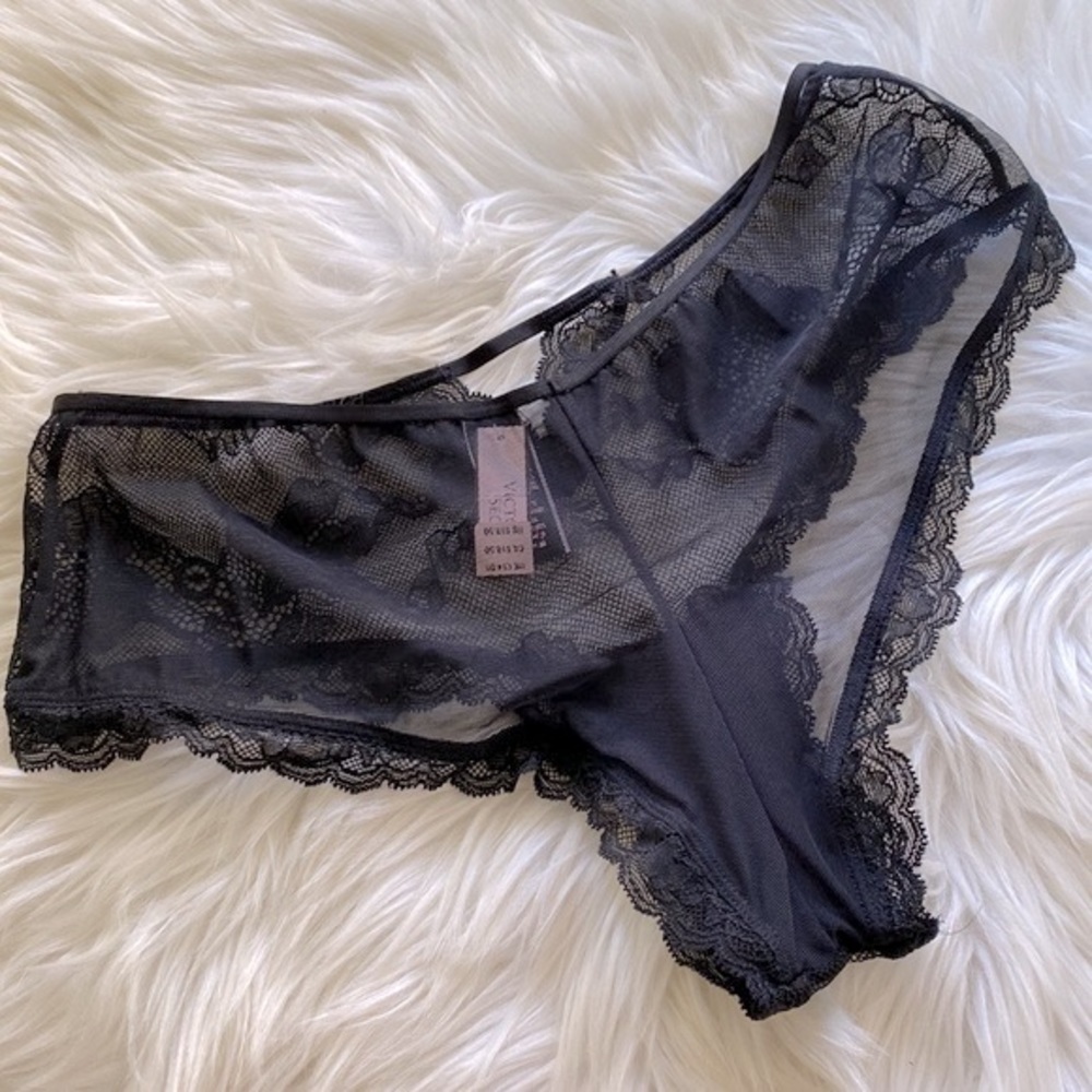 NWT Victoria’s Secret lace cheeky panties - Picture 4 of 7
